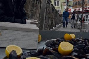 Beyoğlu'nda midye operasyonu