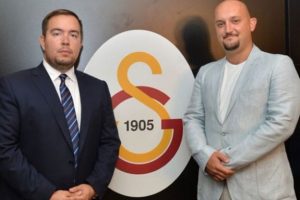 Galatasaray, G&uuml;neyligil ile uzattı