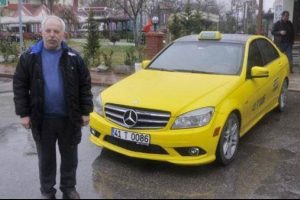 Mercedes'i taksi yaptı, kazancını ikiye katladı