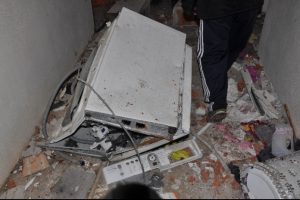 Isıtıcı kazanı patladı ev savaş alanına d&ouml;nd&uuml;