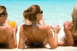 Rus turist 800 dolar, Arap turist 4 bin dolar harcıyor