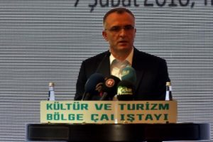 K&uuml;lt&uuml;r ve Turizm Bakanı &Uuml;nal: T&uuml;rb&uuml;lanstan ge&ccedil;iyoruz