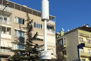 Mahalleliden 'baz istasyonu' tepkisi
