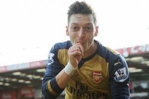 Arsenal nihayet Mesut!