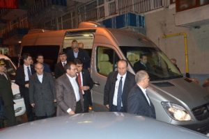 Bakanlardan şehit ailesini ziyaret