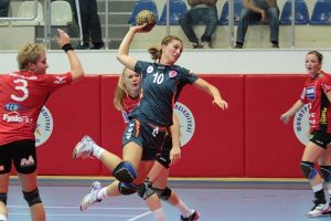 Bursa Osmangazi Belediyespor &Uuml;sk&uuml;dar'a yenildi
