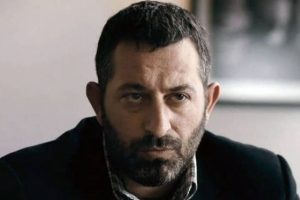 Yıllar &ouml;nce &ouml;l&uuml;mden d&ouml;nm&uuml;ş...