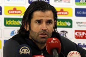 Biri gidiyor diğeri geliyor!