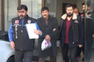 İstanbul'da hara&ccedil; &ccedil;etesine operasyon: 4 g&ouml;zaltı