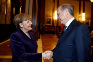 Merkel'den Erdoğan'a hat tablosu sorusu