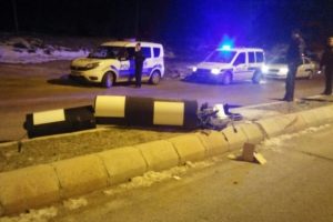 Hem su&ccedil;lu hem g&uuml;&ccedil;l&uuml;!