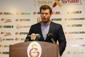 Kıvan&ccedil; Tatlıtuğ'dan Cimbom'a destek