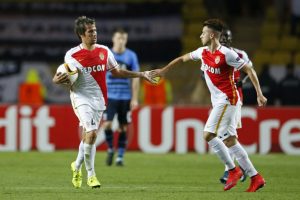 &Uuml;nl&uuml; futbolcu Fabio Coentrao'nun ayağı kırıldı