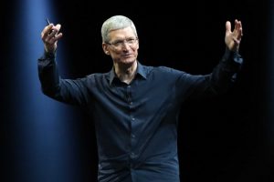 Apple'da Tim Cook'tan olay fotoğraf!