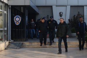 Bursa'da 'paralel yapı' ş&uuml;phelileri adliyede!