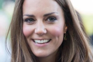 Kate Middleton'ın kaşları olay oldu!