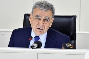 Aziz Kocaoğlu belediye toplantısında İzmir ile ilgili konuştu
