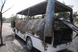 Kokaini ka&ccedil;ıramayınca minib&uuml;s&uuml; yaktılar