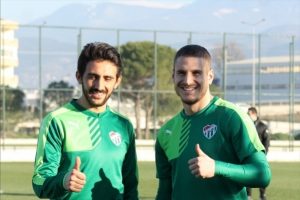Deniz Yılmaz g&ouml;z dolduruyor