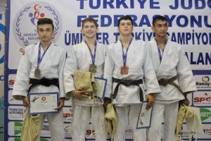 Judo'da Bursa Osmangazi fırtınası