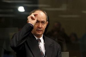 Savaş su&ccedil;lusu eski Sırp general Tolimir &ouml;ld&uuml;