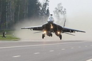 Rusya, Karadeniz kıyısına 40 savaş u&ccedil;ağı ve helikopteri g&ouml;nderdi