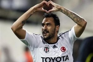 Almeida'dan mesaj var