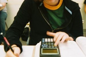 'Korsan' dershanelerin ruhsatları iptal edildi