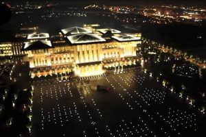 Cumhurbaşkanı Erdoğan, Abdullah G&uuml;l'le buluştu