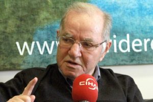 Yal&ccedil;ınbayır: Arın&ccedil; ve &Ccedil;elik'in partide muhalefet başlatmak gibi bir tavrı yok