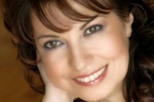 &Uuml;nl&uuml; astrolog Filiz &Ouml;zkol: K&ouml;sem Beren Saat'e ağır geldi...