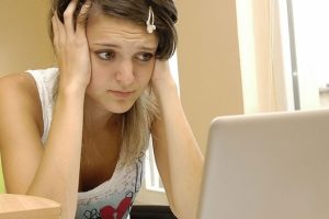 &Uuml;niversite &ouml;ğrencileri arasında intikam pornosu şoku