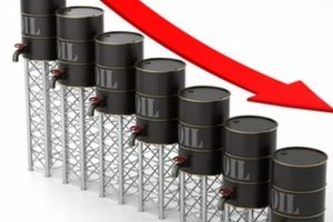'Petrol fiyatı 10 dolara kadar d&uuml;şebilir'