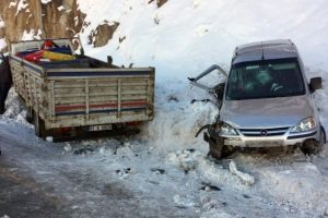 Zigana Dağı'nda kaza: 1 &ouml;l&uuml;, 2 yaralı