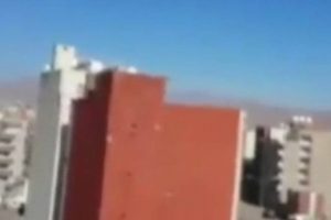 Cizre'de g&uuml;venlik g&uuml;&ccedil;lerinin zafer kutlaması