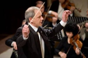 Bursa'da Stanislav Ushevin ve G&ouml;khan Aybulus konser verdi