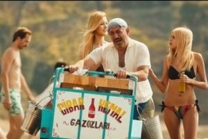İftarlık Gazoz filmine 7 + 13A sınırı