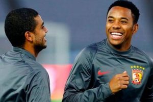 Robinho, Atletico Mineiro'ya transfer oldu