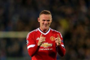 Rooney'e haftalık 500 bin Pound