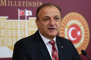 Oktay Vural: İğneyi T&uuml;rkiye'yi y&ouml;netenlere batıralım, &ccedil;uvaldızı ve &ccedil;iviyi ABD ile Rusya'ya
