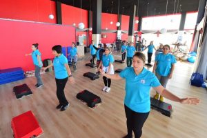 Bursa Yıldırımlı kadınlar sporu sevdi
