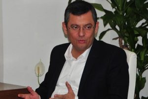 CHP'li &Ouml;zel: Urla villalarının yıkımı i&ccedil;in gerek&ccedil;eli karar bekleniyor