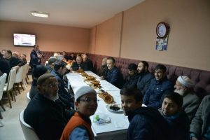 Bursa İneg&ouml;l'de "bereket sofrası"