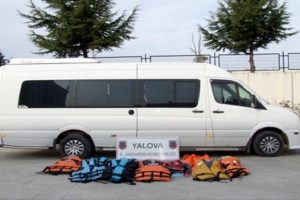 Yalova'da 64 Afgan uyruklu ka&ccedil;ak yakalandı
