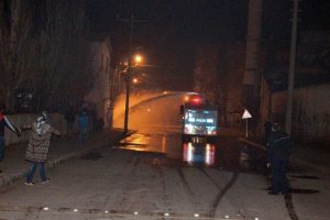 İzinsiz y&uuml;r&uuml;y&uuml;şe polis m&uuml;dahalesi