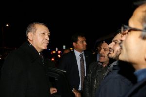 Cumhurbaşkanı Erdoğan, taksicileri ziyaret etti