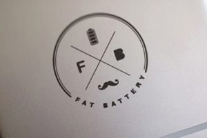 iPhone i&ccedil;in pil takviyesi: Fat Battery