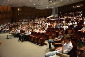 Okullardaki g&uuml;r&uuml;lt&uuml; kirliliği endişe verici