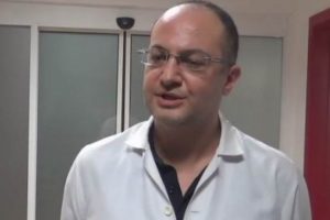 15 aylık bebek hayata tutunmaya &ccedil;alışıyor
