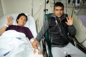 8 aylık bebeğini s&uuml;tten kesip, eşine b&ouml;breğini verdi